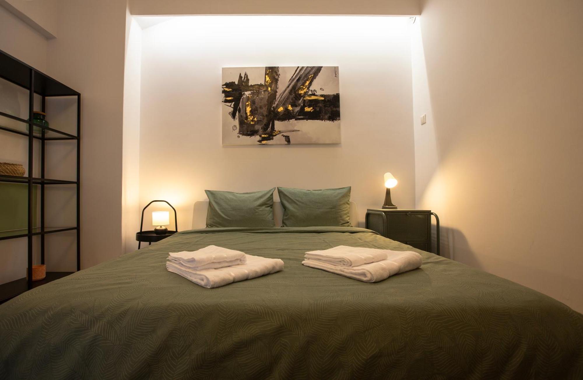 Ultracentral Hong Kong 3 Bdrm Apartment Bucureşti Eksteriør bilde