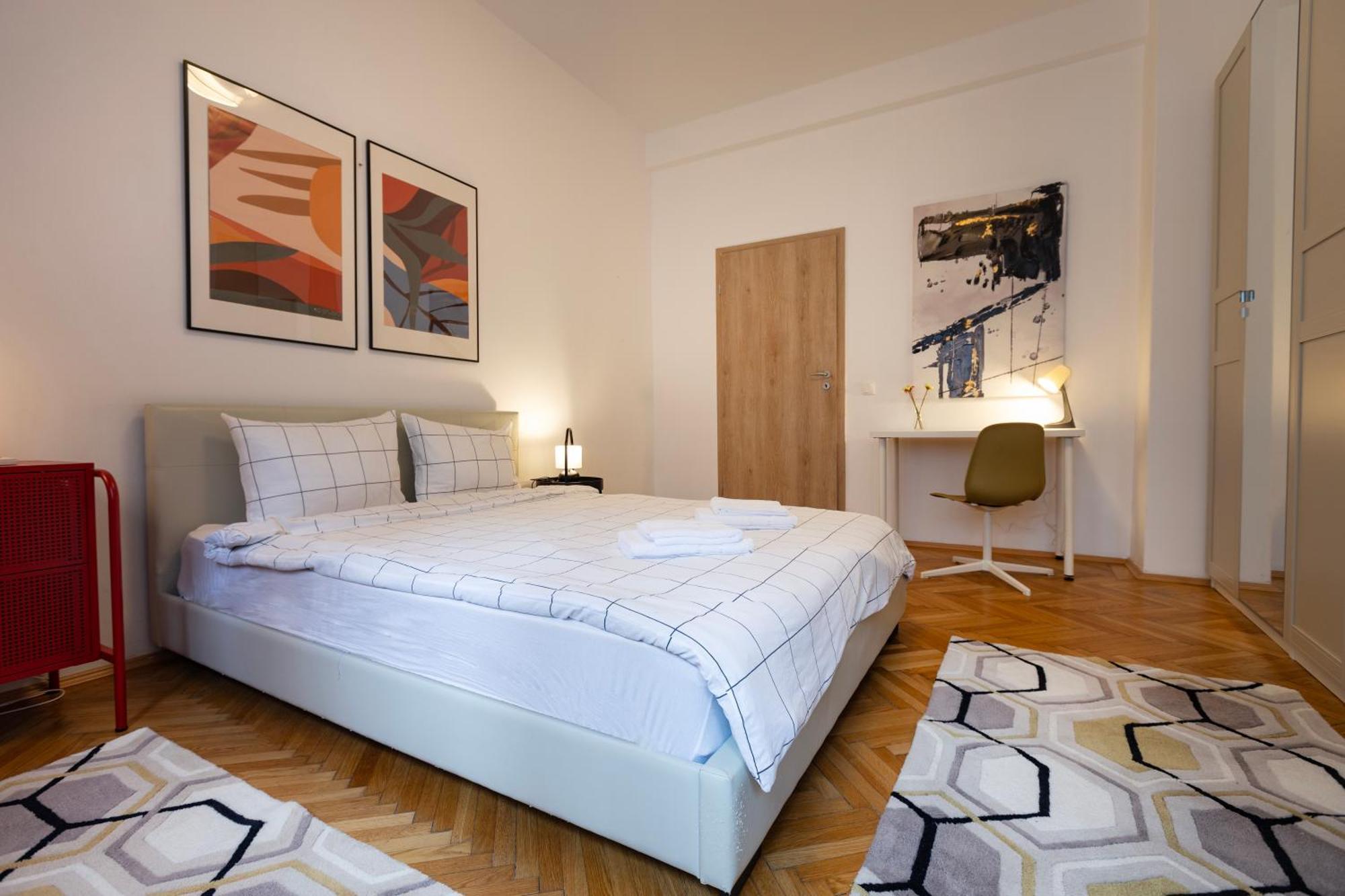 Ultracentral Hong Kong 3 Bdrm Apartment Bucureşti Eksteriør bilde